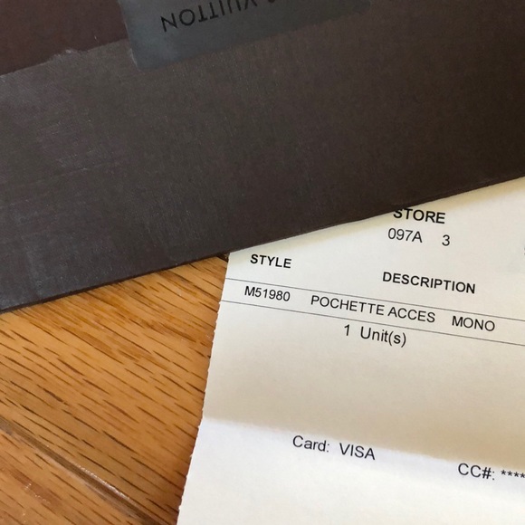 Louis Vuitton Pochette Style M51980 - Picture 9 of 10